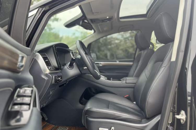 Used GAC Trumpchi M8 2021 Lingxiu Series 390T Deluxe Edition Interior 2