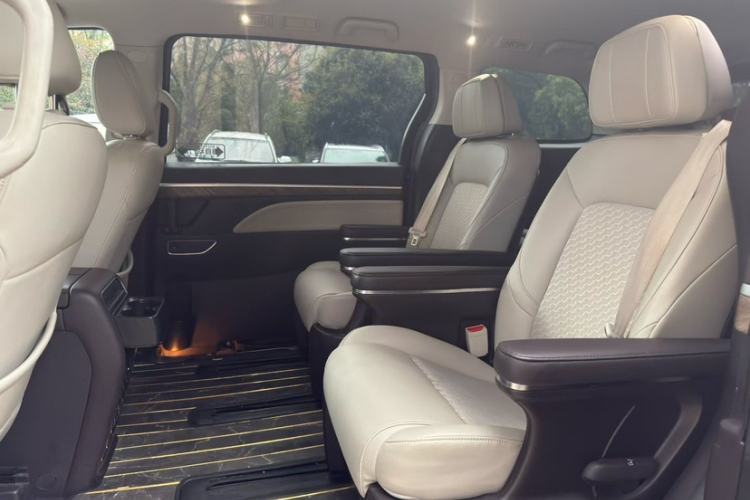 Used GAC Trumpchi M8 2021 Revised Version Lingxiu Series 390T Luxury Edition Interior 3