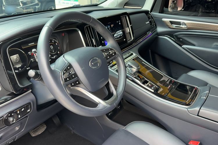 Used GAC Trumpchi M8 2021 Master Series 390T Ultimate Edition Interior 3