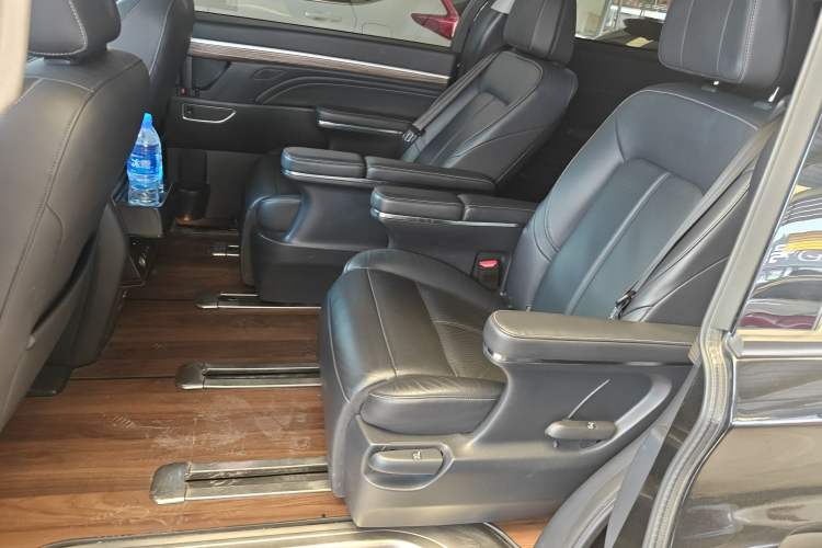 Used GAC Trumpchi M8 2021 Lingxiu Series 390T Deluxe Edition Interior 3