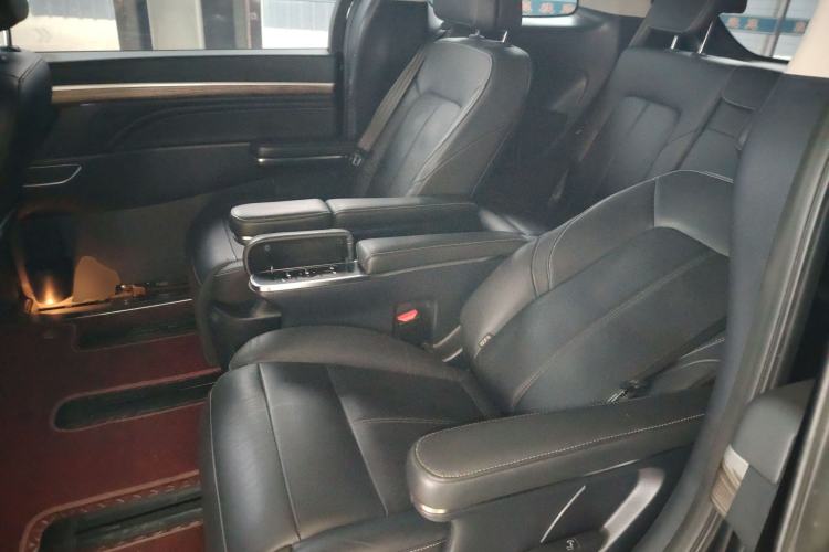 Used GAC Trumpchi M8 2021 Lingxiu Series 390T Deluxe Edition Interior 4