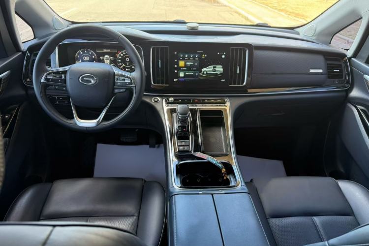 Used GAC Trumpchi M8 2021 Lingxiu Series 390T Ultimate Edition Interior 4