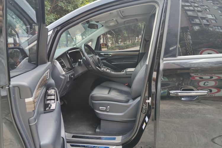 Used GAC Trumpchi M8 2021 Lingxiu Series 390T Deluxe Edition Interior 4