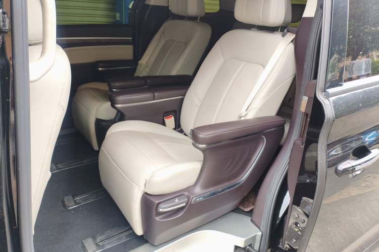 Used GAC Trumpchi M8 2021 Master Series 390T Ultimate Edition Interior 4