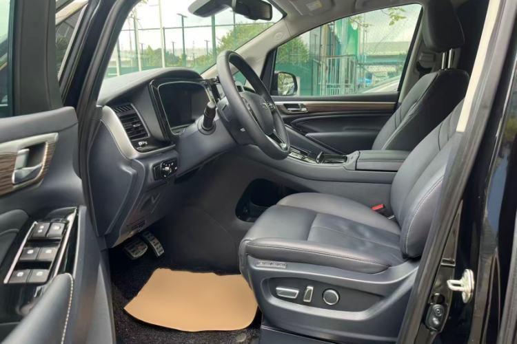 Used GAC Trumpchi M8 2021 Lingxiu Series 390T Ultimate Edition Interior 4