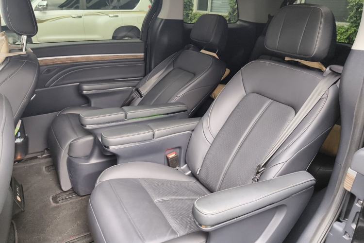 Used GAC Trumpchi M8 2021 Master Series 390T Ultimate Edition Interior 4