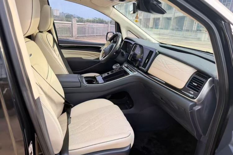 Used GAC Trumpchi M8 2021 Master Series 390T Four-Seat Deluxe Edition Interior 5