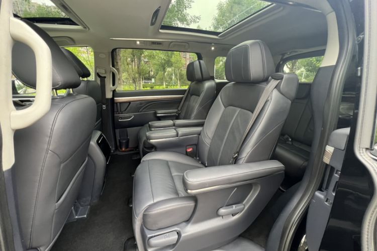 Used GAC Trumpchi M8 2021 Lingxiu Series 390T Deluxe Edition Interior 5