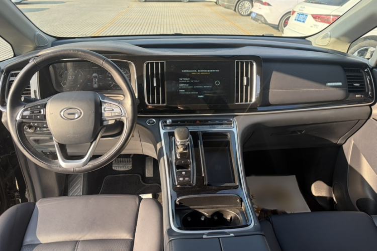 Used GAC Trumpchi M8 2021 Lingxiu Series 390T Ultimate Edition Interior 5