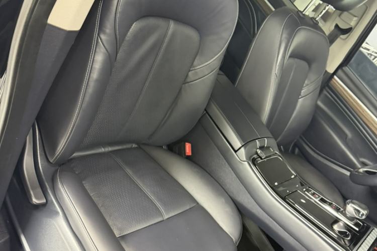 Used GAC Trumpchi M8 2021 Lingxiu Series 390T Deluxe Edition Interior 6