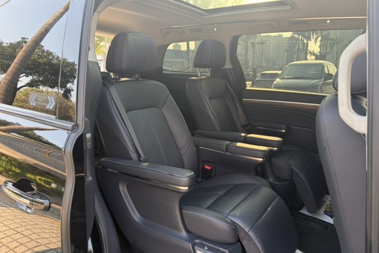 Used GAC Trumpchi M8 2021 Lingxiu Series 390T Ultimate Edition Interior 6