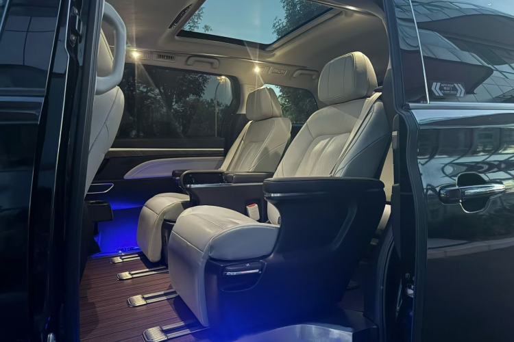 Used GAC Trumpchi M8 2021 Lingxiu Series 390T Ultimate Edition Interior 7