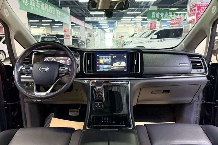 Used GAC Trumpchi M8 2021 Lingxiu Series 390T Ultimate Edition Interior 8