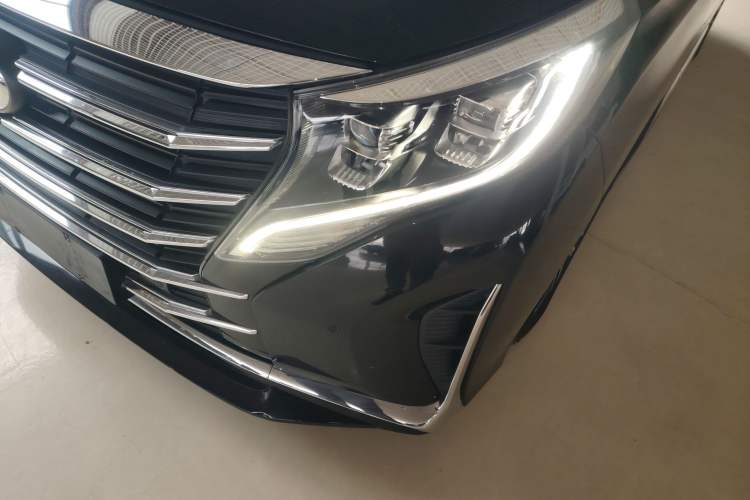 Used GAC Trumpchi M8 2021 Lingxiu Series 390T Deluxe Edition Left Front Headlight