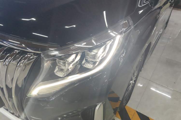 Used GAC Trumpchi M8 2021 Master Series 390T Four-Seat Deluxe Edition Left Front Headlight