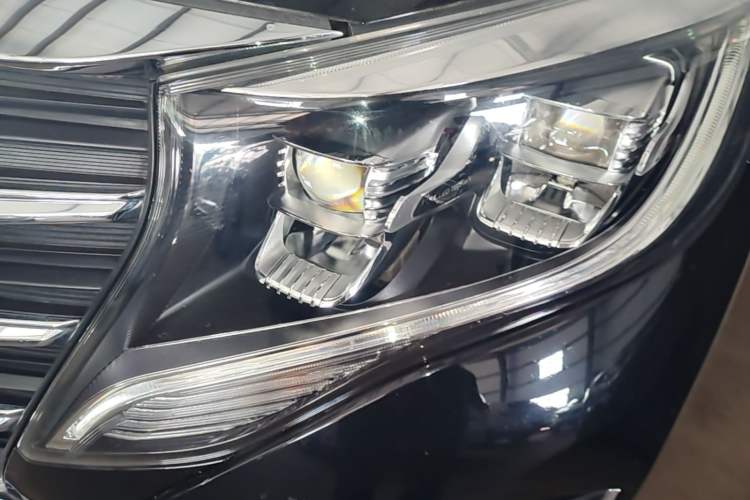 Used GAC Trumpchi M8 2021 Lingxiu Series 390T Ultimate Edition Left Front Headlight