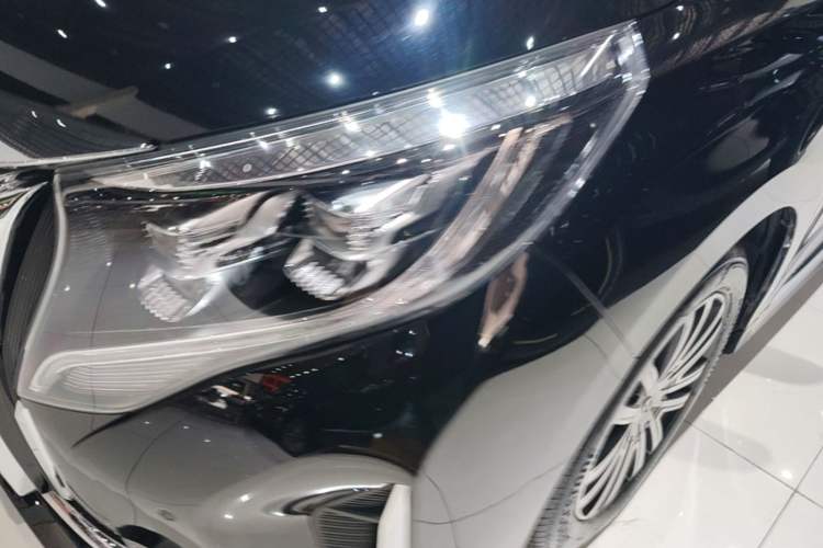 Used GAC Trumpchi M8 2021 Lingxiu Series 390T Deluxe Edition Left Front Headlight