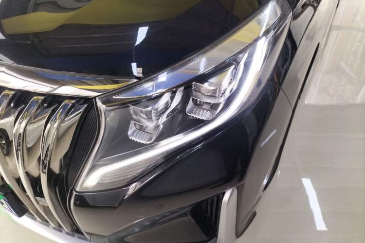 Used GAC Trumpchi M8 2021 Master Series 390T Ultimate Edition Left Front Headlight