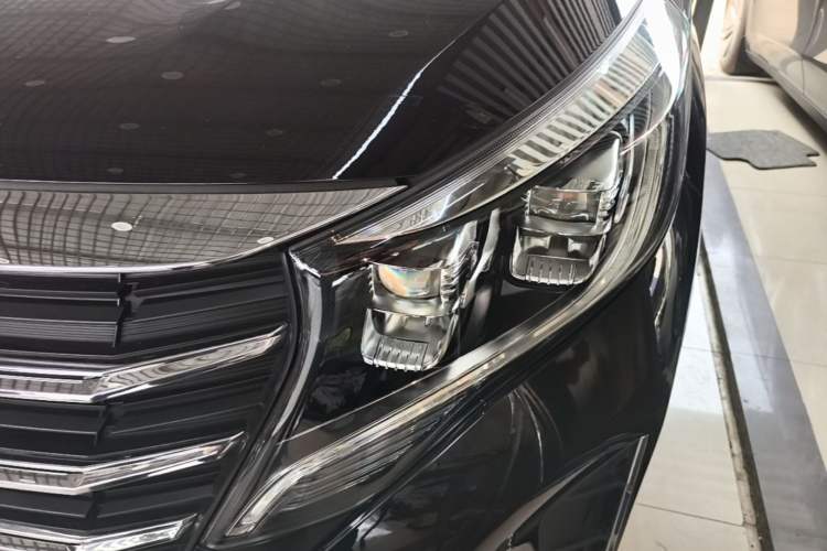 Used GAC Trumpchi M8 2021 Lingxiu Series 390T Ultimate Edition Left Front Headlight