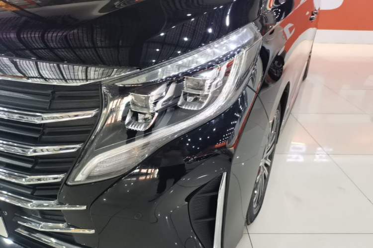 Used GAC Trumpchi M8 2021 Lingxiu Series 390T Deluxe Edition Left Front Headlight