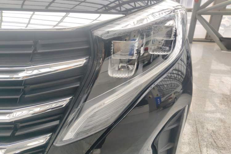 Used GAC Trumpchi M8 2021 Lingxiu Series 390T Ultimate Edition Left Front Headlight