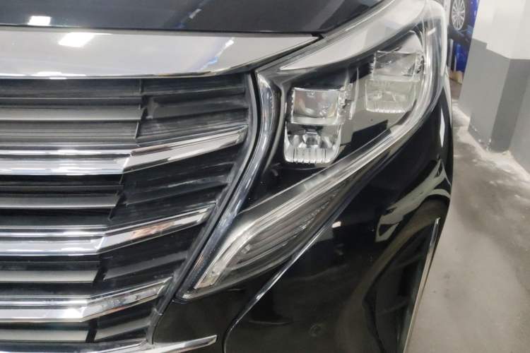 Used GAC Trumpchi M8 2021 Lingxiu Series 390T Deluxe Edition Left Front Headlight