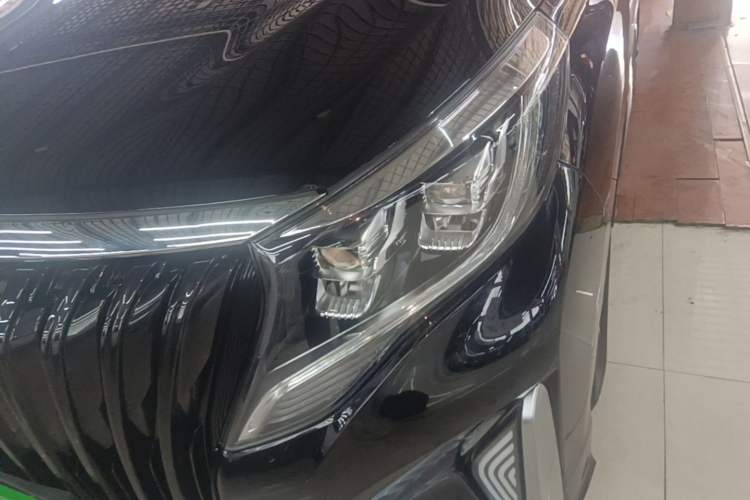 Used GAC Trumpchi M8 2021 Lingxiu Series 390T Deluxe Edition Left Front Headlight