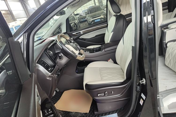 Used GAC Trumpchi M8 2021 Revised Version Lingxiu Series 390T Luxury Edition Left Front Seat