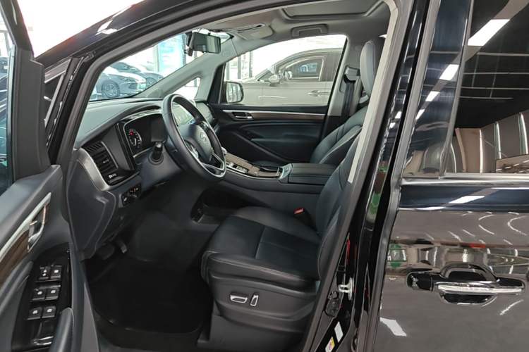 Used GAC Trumpchi M8 2021 Lingxiu Series 390T Deluxe Edition Left Front Seat