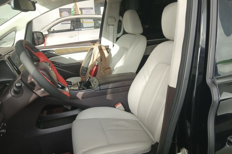 Used GAC Trumpchi M8 2021 Lingxiu Series 390T Ultimate Edition Left Front Seat