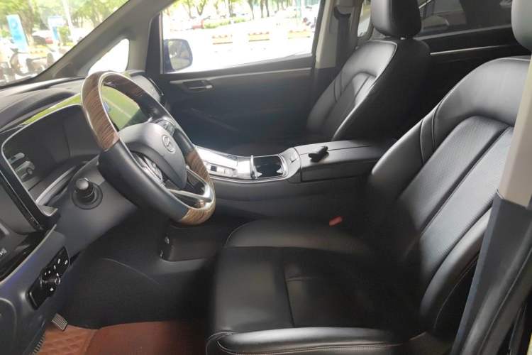Used GAC Trumpchi M8 2021 Master Series 390T Ultimate Well-being Edition Left Front Seat
