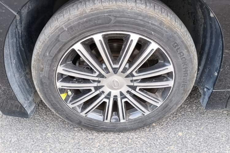 Used GAC Trumpchi M8 2021 Master Series 390T Prestige Edition Left Front Wheel Hub
