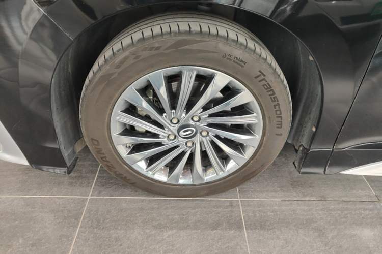 Used GAC Trumpchi M8 2021 Master Series 390T Ultimate Edition Left Front Wheel Hub