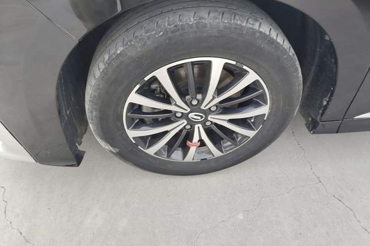 Used GAC Trumpchi M8 2021 Lingxiu Series 390T Deluxe Edition Left Front Wheel Hub