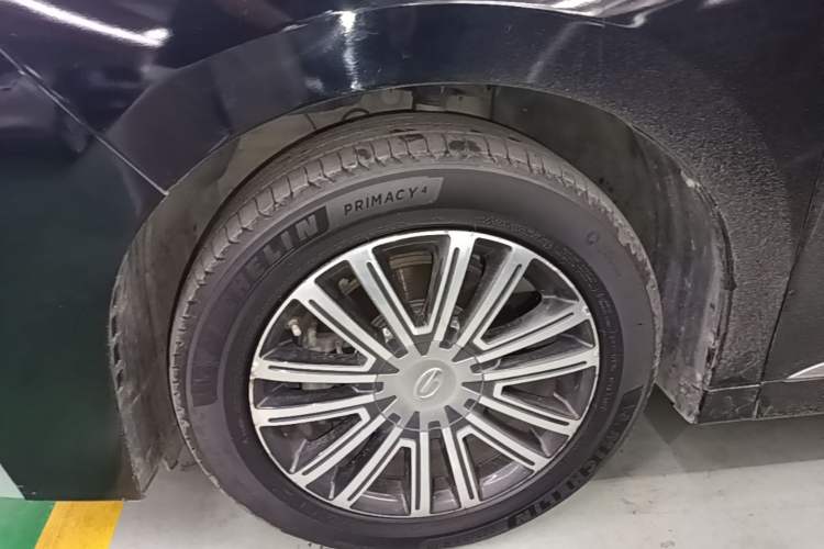 Used GAC Trumpchi M8 2021 Lingxiu Series 390T Deluxe Edition Left Front Wheel Hub