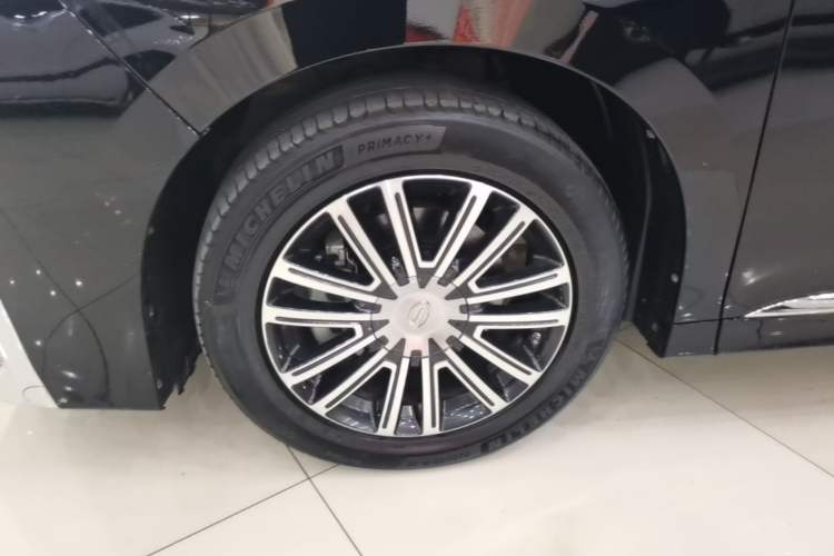 Used GAC Trumpchi M8 2021 Lingxiu Series 390T Deluxe Edition Left Front Wheel Hub