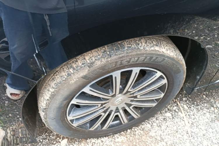 Used GAC Trumpchi M8 2021 Lingxiu Series 390T Deluxe Edition Left Front Wheel Hub