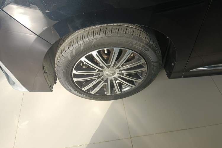 Used GAC Trumpchi M8 2021 Lingxiu Series 390T Ultimate Edition Left Front Wheel Hub