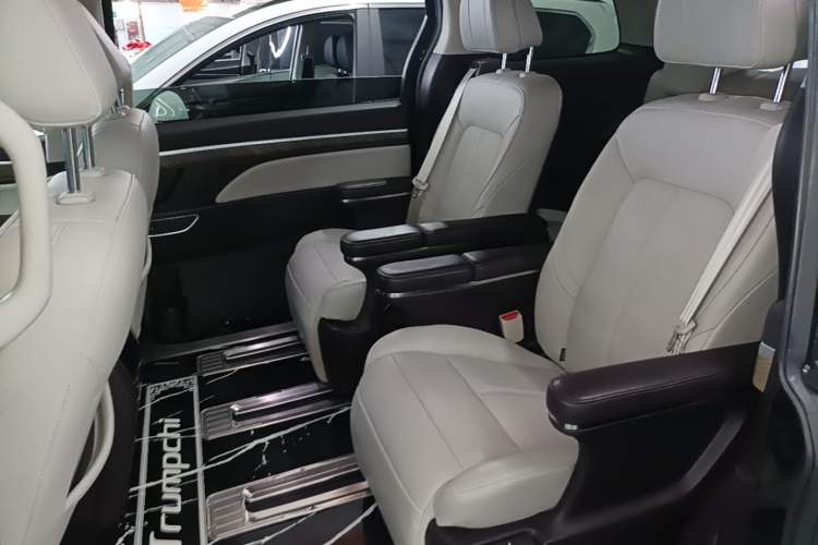 Used GAC Trumpchi M8 2021 Master Series 390T Ultimate Edition Left Rear Seat