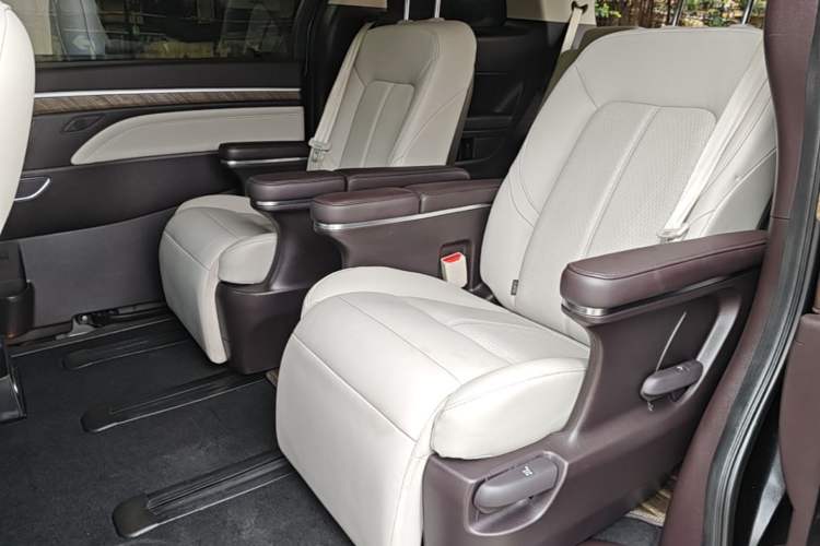 Used GAC Trumpchi M8 2021 Lingxiu Series 390T Deluxe Edition Left Rear Seat