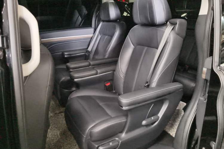 Used GAC Trumpchi M8 2021 Lingxiu Series 390T Deluxe Edition Left Rear Seat