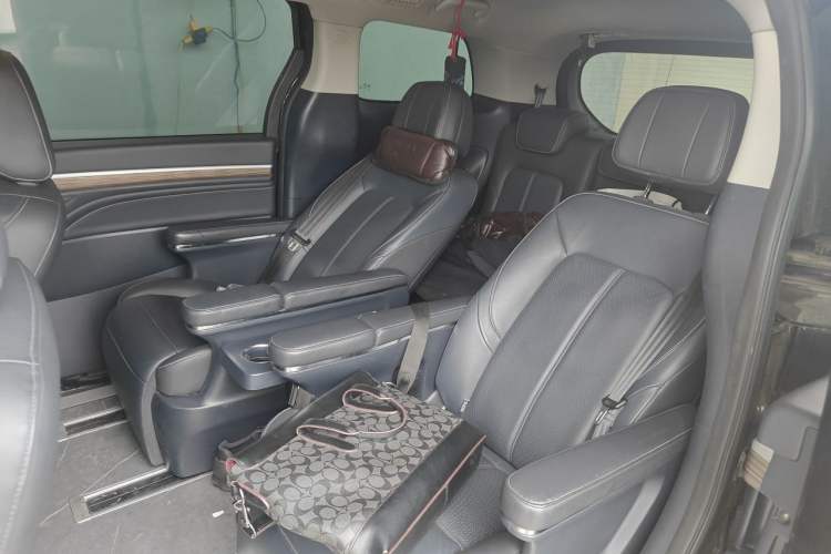 Used GAC Trumpchi M8 2021 Master Series 390T Prestige Edition Left Rear Seat
