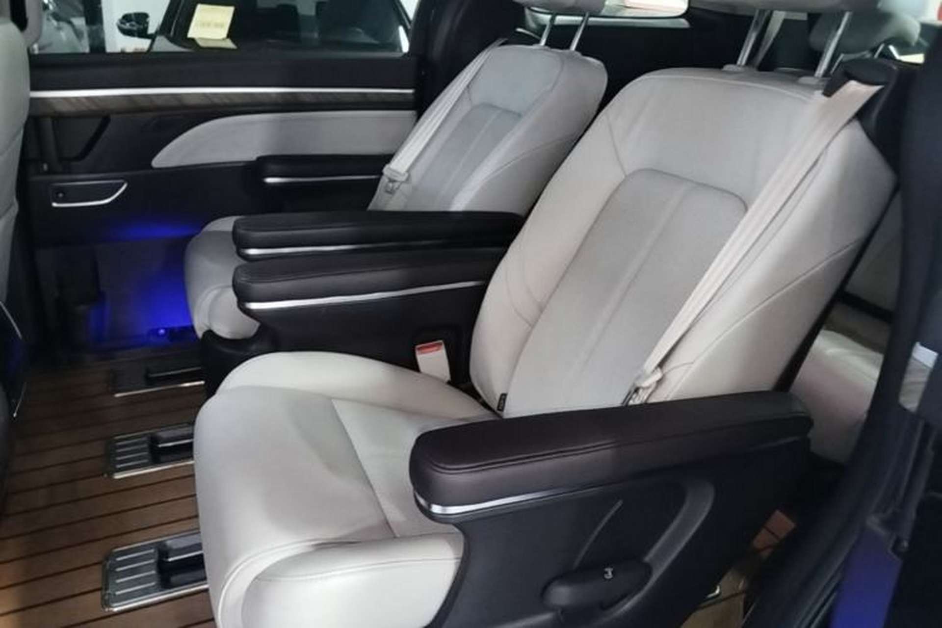 Used GAC Trumpchi M8 2021 Lingxiu Series 390T Deluxe Edition Left Rear Seat