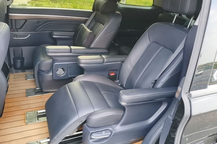 Used GAC Trumpchi M8 2021 Master Series 390T Prestige Edition Left Rear Seat