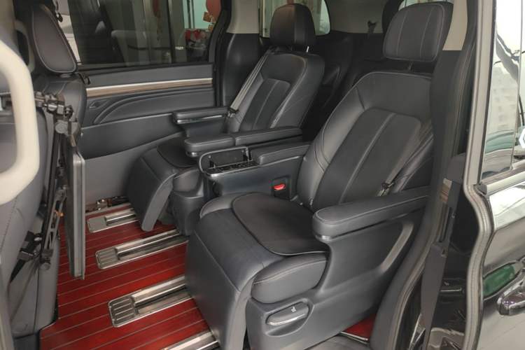 Used GAC Trumpchi M8 2021 Master Series 390T Ultimate Edition Left Rear Seat
