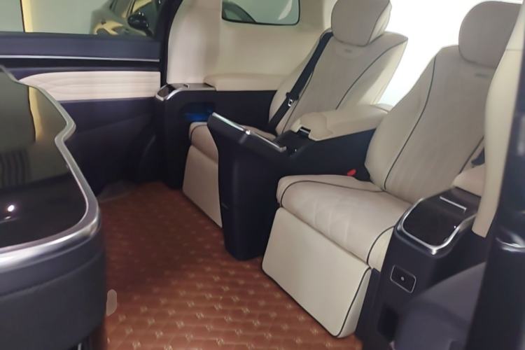 Used GAC Trumpchi M8 2021 Master Series 390T Four-Seat Deluxe Edition Left Rear Seat
