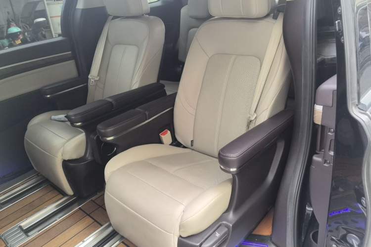 Used GAC Trumpchi M8 2021 Master Series 390T Ultimate Edition Left Rear Seat