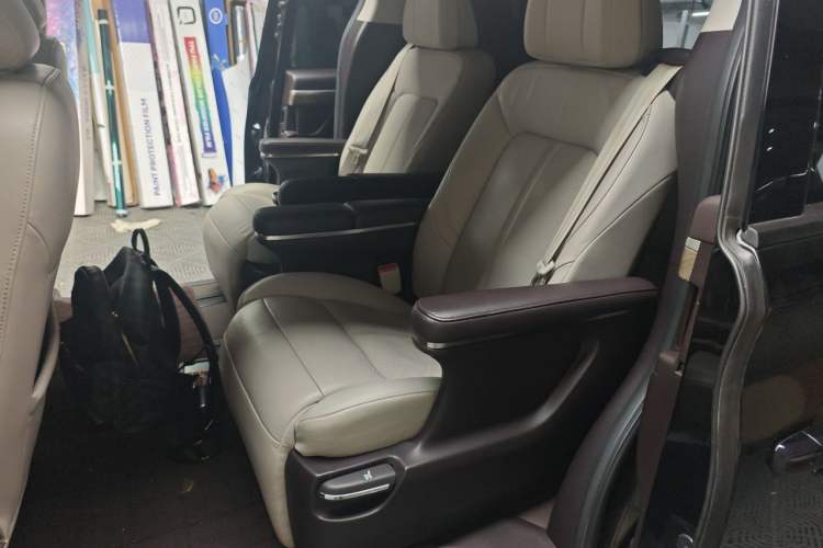Used GAC Trumpchi M8 2021 Master Series 390T Ultimate Edition Left Rear Seat