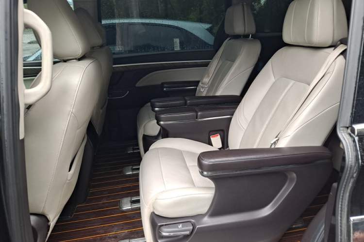 Used GAC Trumpchi M8 2021 Lingxiu Series 390T Ultimate Edition Left Rear Seat