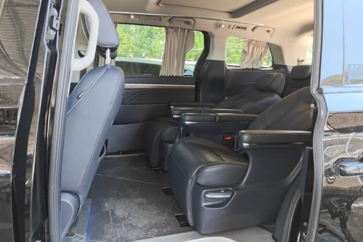 Used GAC Trumpchi M8 2021 Master Series 390T Ultimate Edition Left Rear Seat